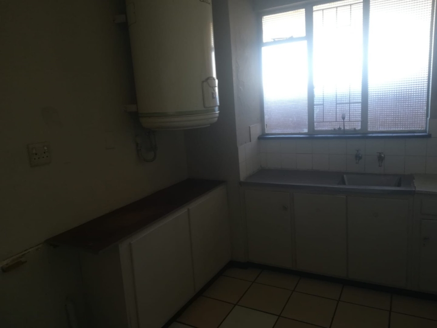 To Let 2 Bedroom Property for Rent in Bloemfontein Free State